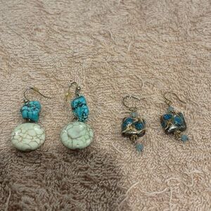 2 (two) earring bundle Simulated Turquoise & turquoise/Cream Dangle Earrings Set